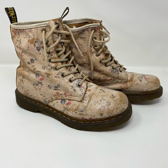 Doc Martens Vintage Distressed Pink Floral Crackle Boots - Picture 2 of 10